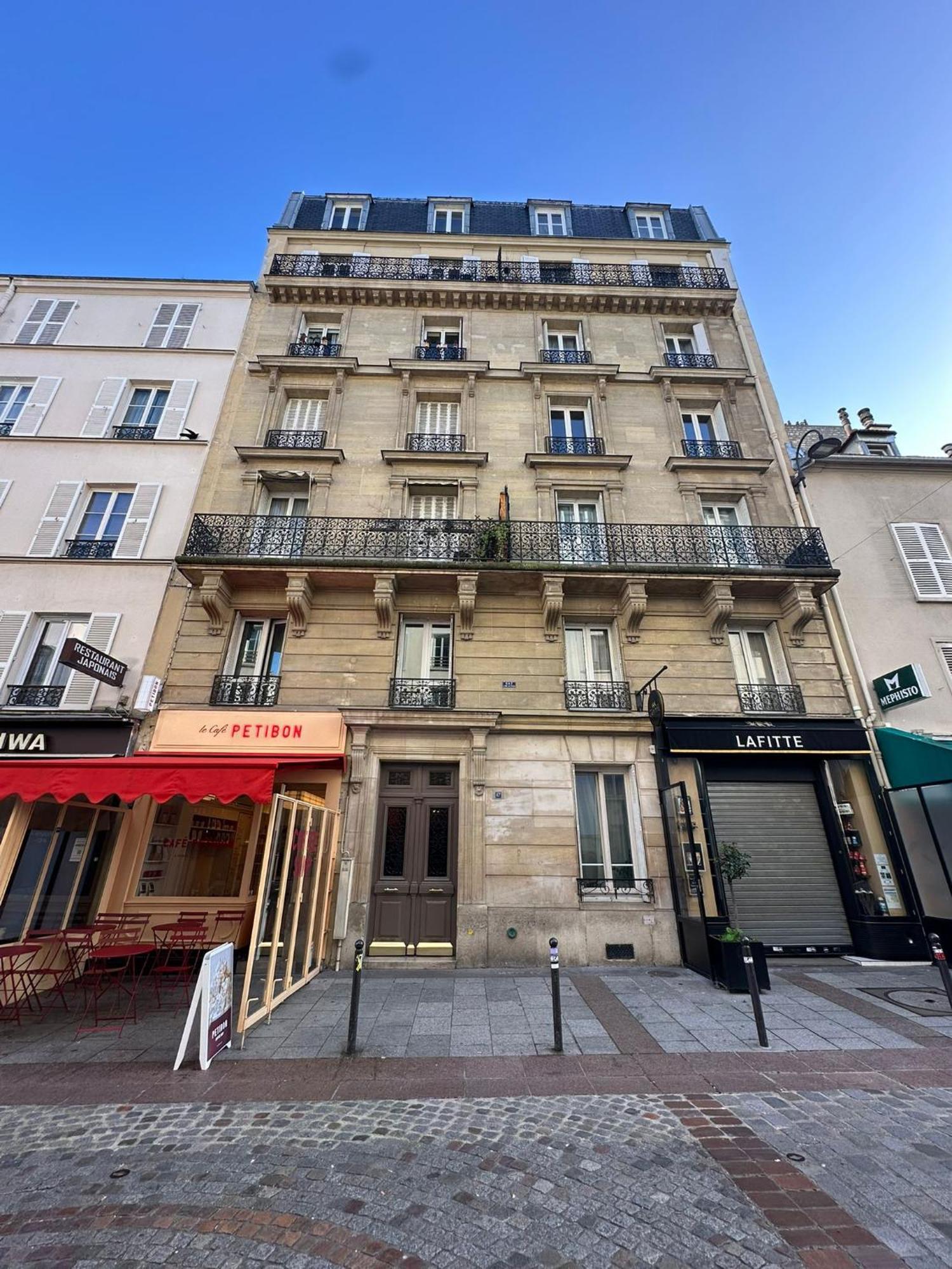 Luxueux En Plein Coeur De Appartement *