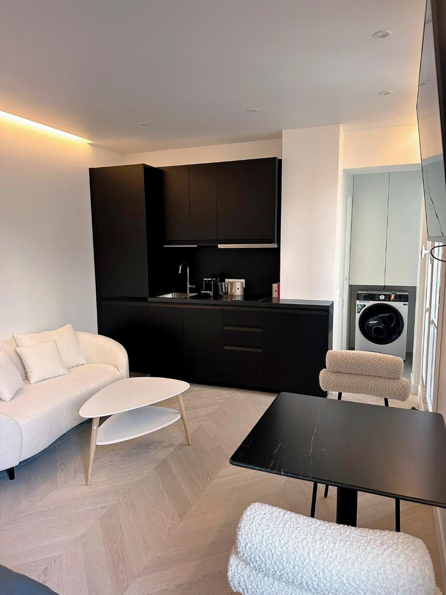 Appartement Luxueux En Plein Coeur De *